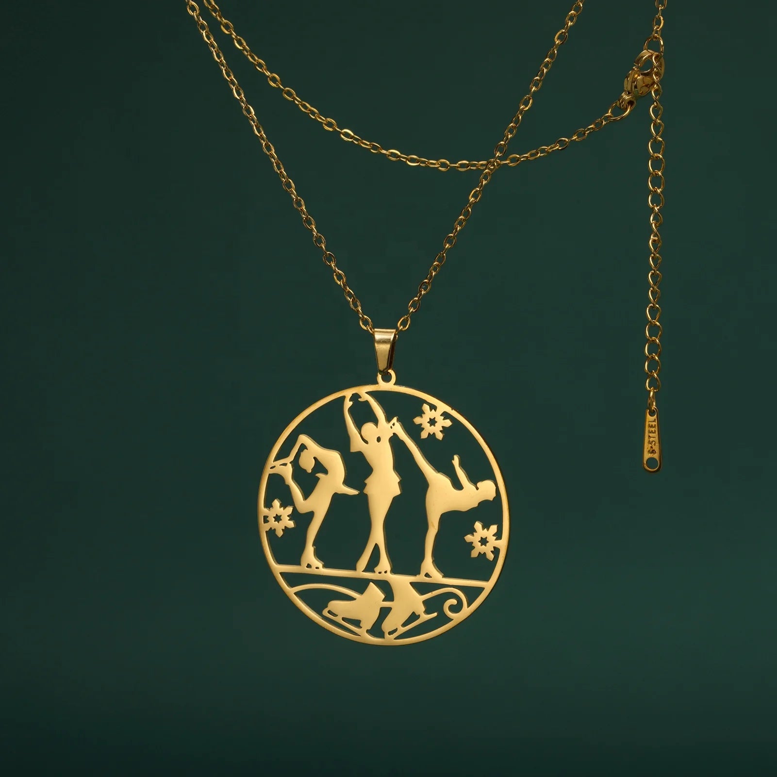 Skate Necklace for Woman Men Ice Ballet Skating Sports Hollow Pendant Chain Stainless Steel Jewelry Accessories Gift