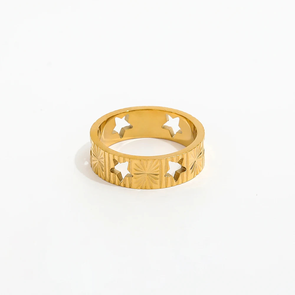 High End 18K Gold Plated Engraved Flower Caved Star  Hollow Pentastar Stainless Steel Band Ring for Women Tarnish Free Jewelr