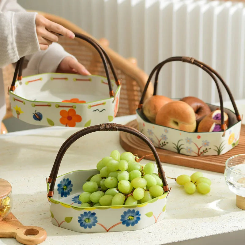 Hand-painted Hand-held Ceramic Fruit Tray Niche Design Retro Dessert Fruit Basket
