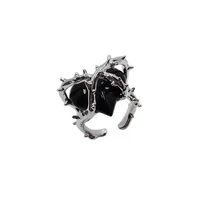 2025 New Fashionable Specially Design Silver Alloy Punk Gothic Thorns Crystal Rings Adjustable Rings Heart Rings for Women