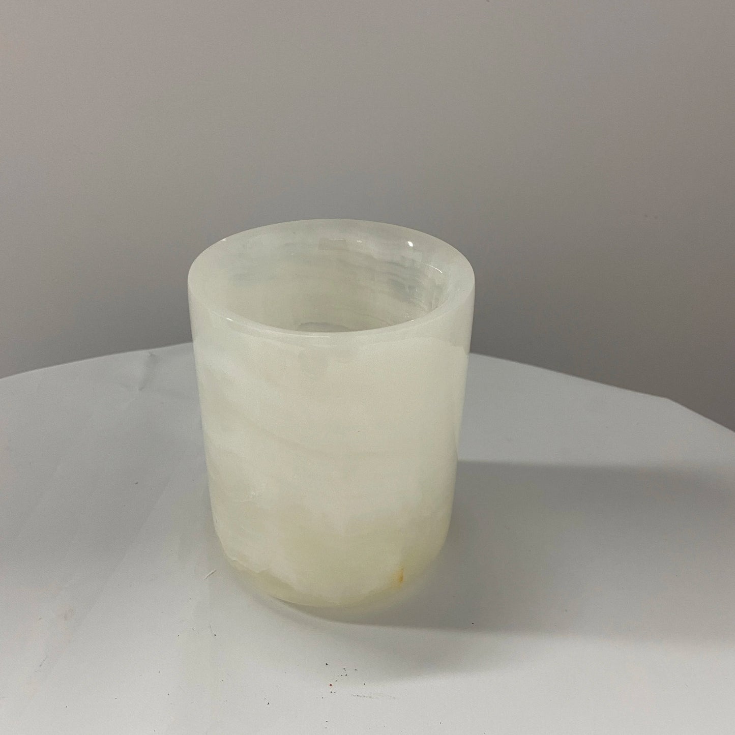 Bulk Unique Nordic White Onyx Candle Holders Lanterns and Candle Jars with Glass Insert Empty Marble Jar for Candle Making