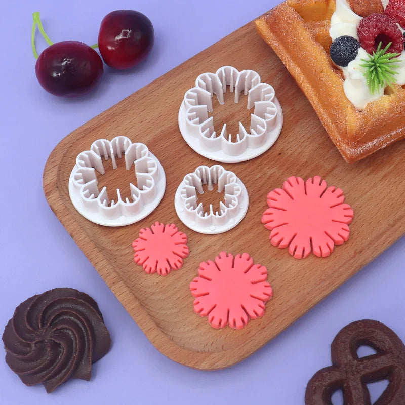 2024 New Cutting Die for Cookie Making Best Helper for Cookie Different Christmas Cookie Cutter