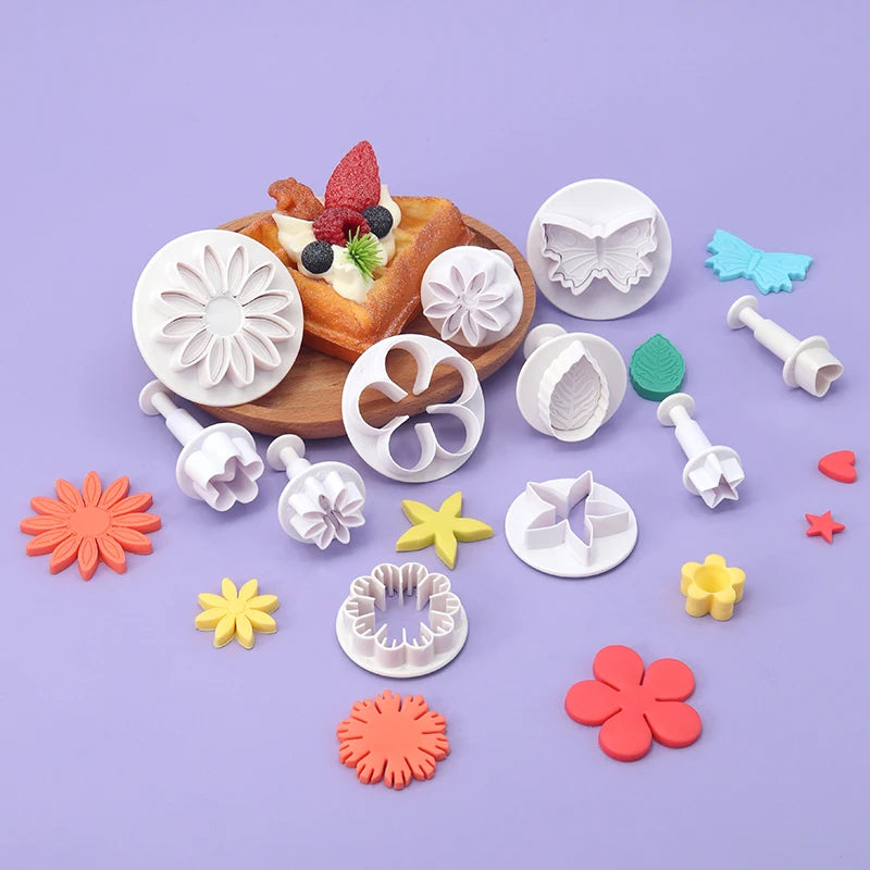 2024 Wholesale 33 Pcs /set Cookie Cuter Baking Moulds Press Biscuit Mold Fondant Cake Cookie Molds