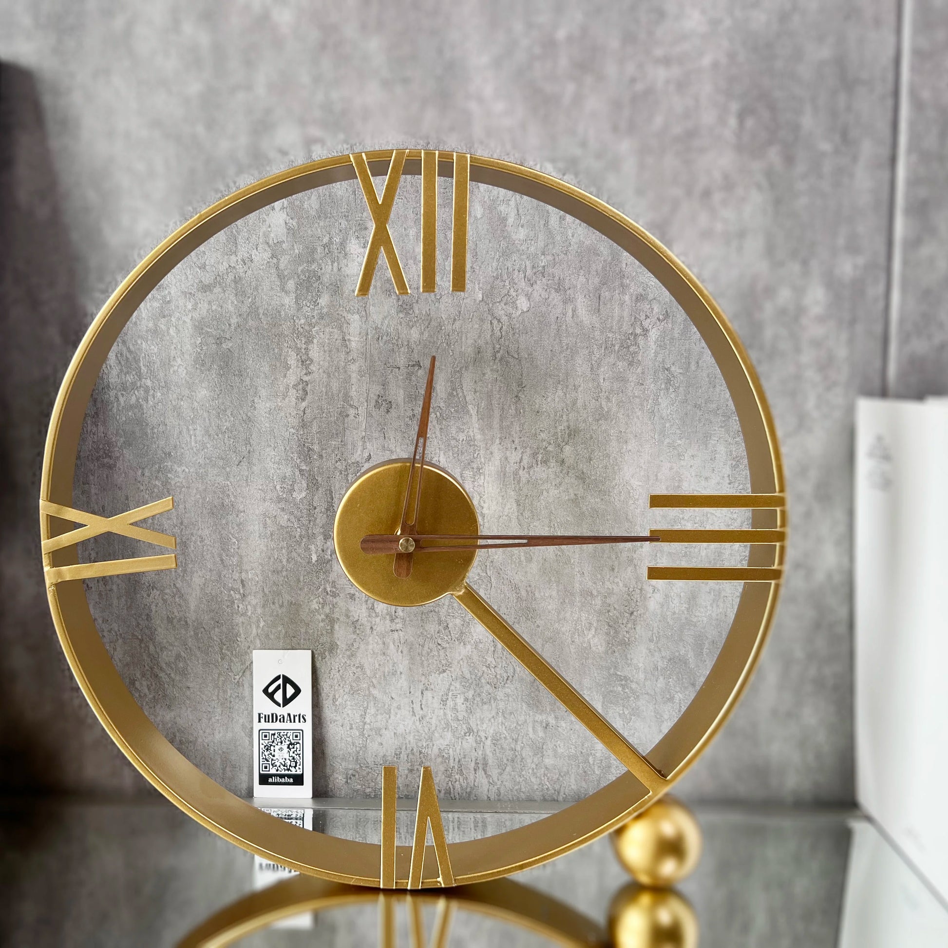 40cm Handmade Golden Nordic Metal Table Top Standing Clock Art Home Iron Simple Modern Decor Gift Watch Dropshipping DDP WEEE