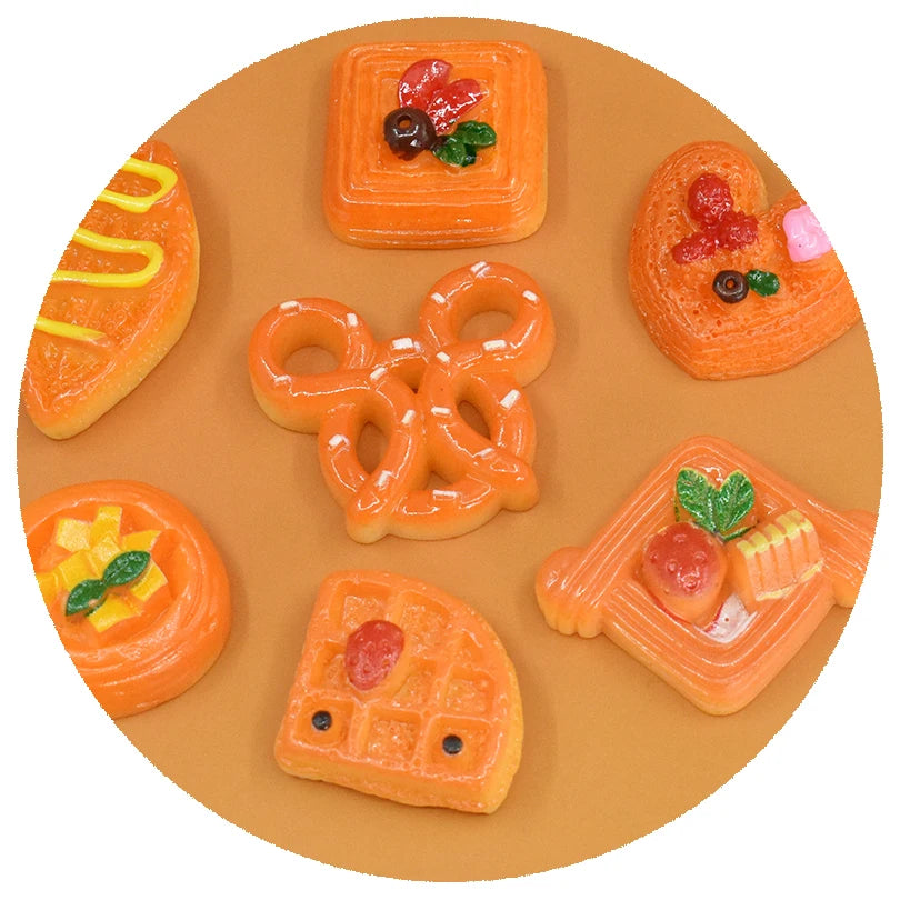 Simulation Bread Resin Flatback Cabochon for Diy Scrapbook Doll House Miniature Foods Hairpin Refrigerator Sticker Decoration