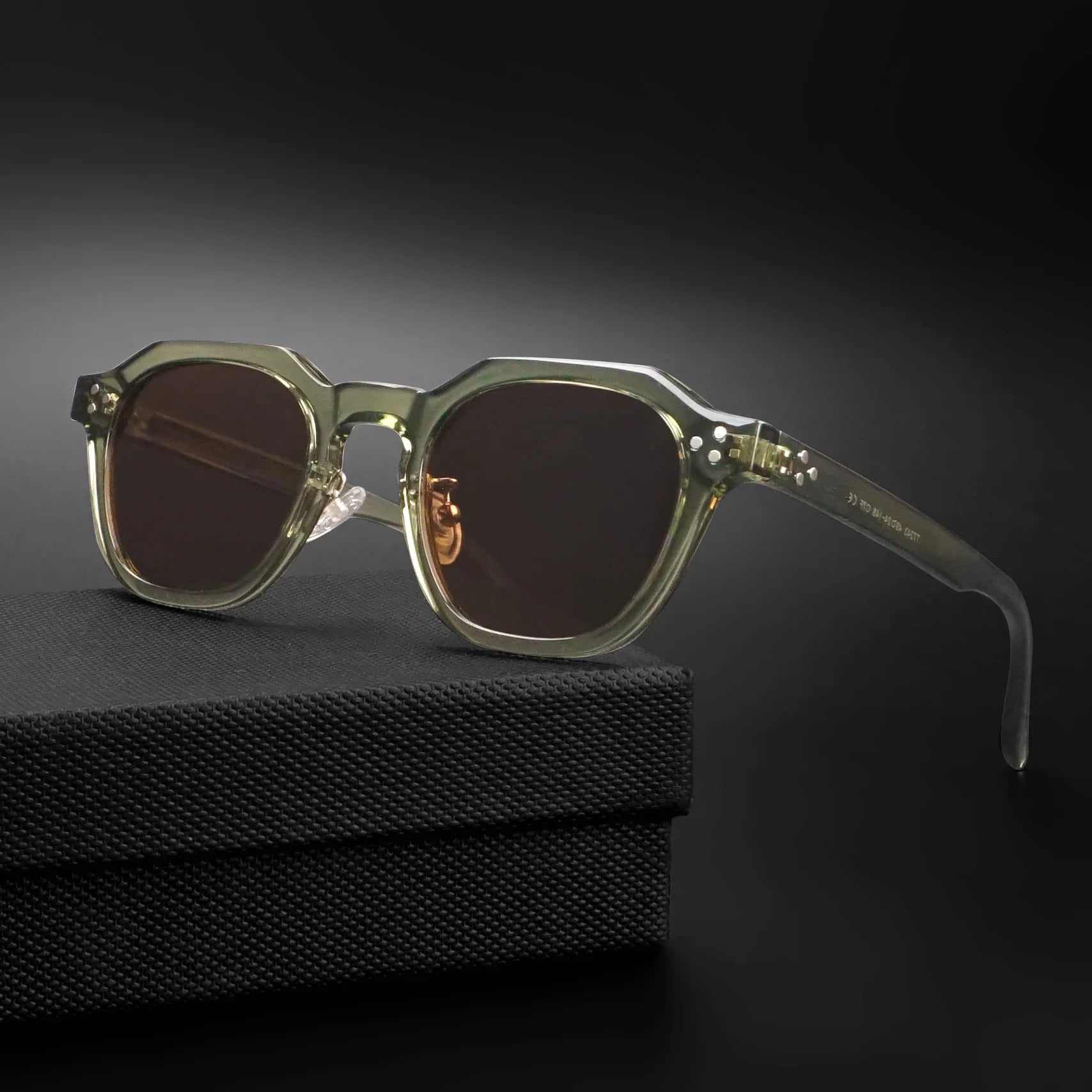HBK Hot Selling Retro TR Frame Polarized Sunglasses for Men & Women