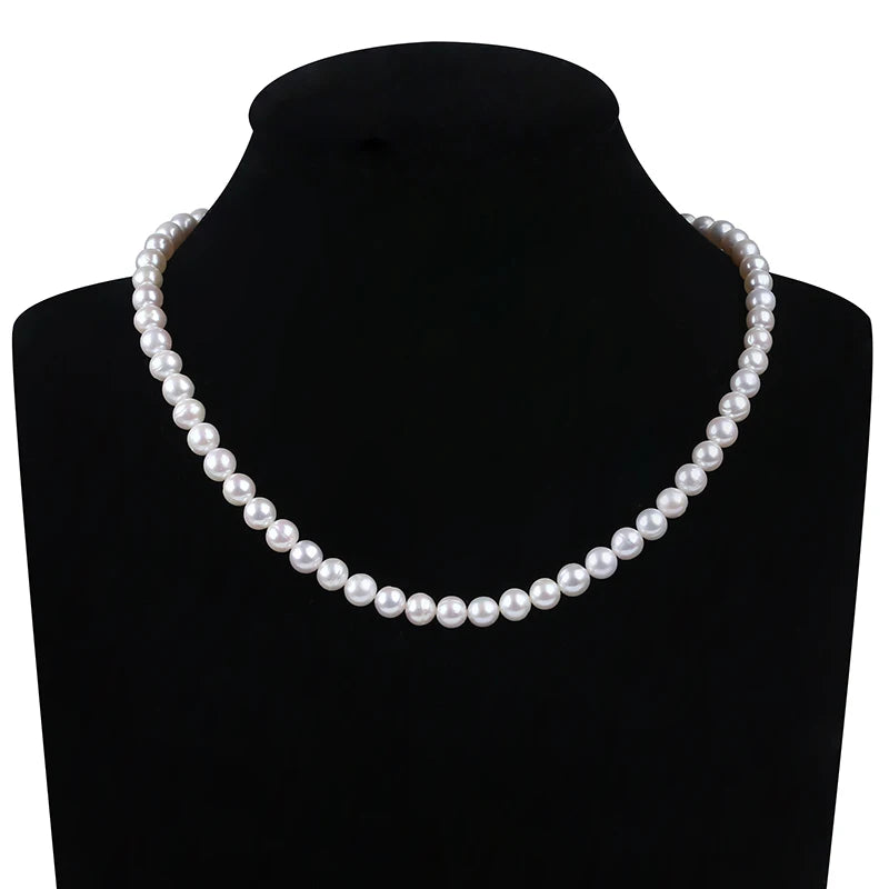 Wholesale Luxury Design 7-8mm Natural Near Round Freshwater Pearl Necklace