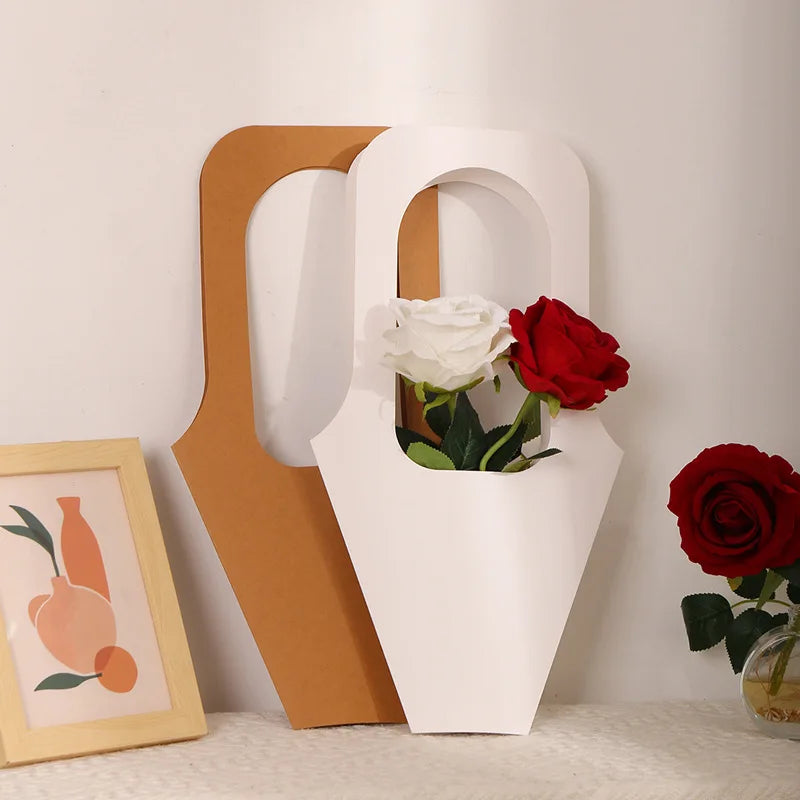 Creative Cone Flower Sleeves Flowers Wrapping Gift Bag Kraft Paper Gift Bags Flower Bouquet Bags With Handle