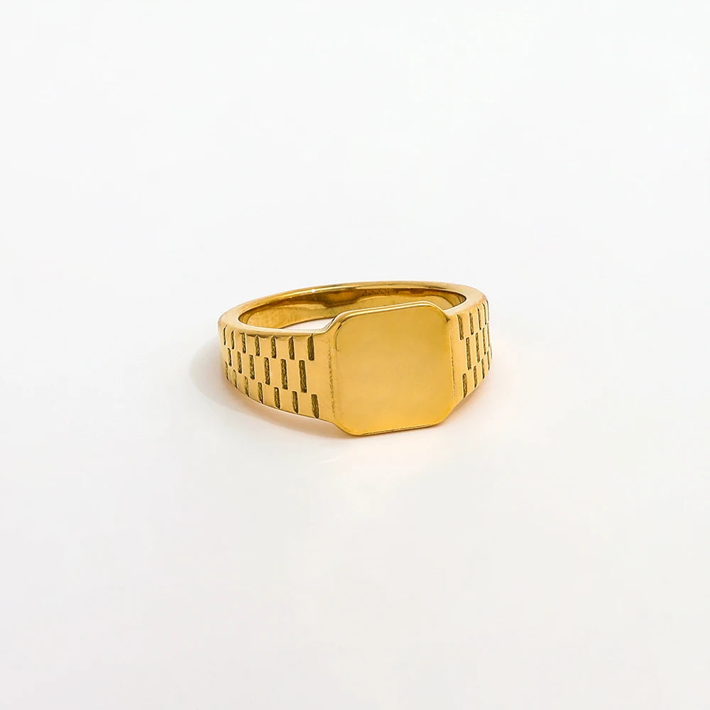 Fenny 18K Gold Plated Non Tarnish Fashion Vintage Geometric Wide Finger Ring Trendy Jewelry Stainless Steel Wholesale Jewelry