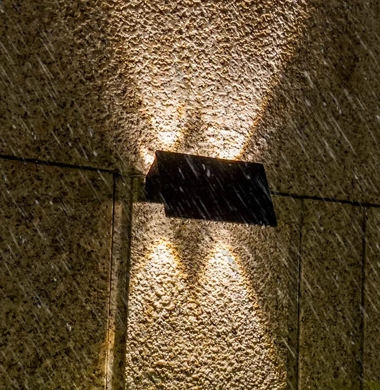 Hot Selling Led up and Down Residential Decorative Solar Wall Light Outdoor