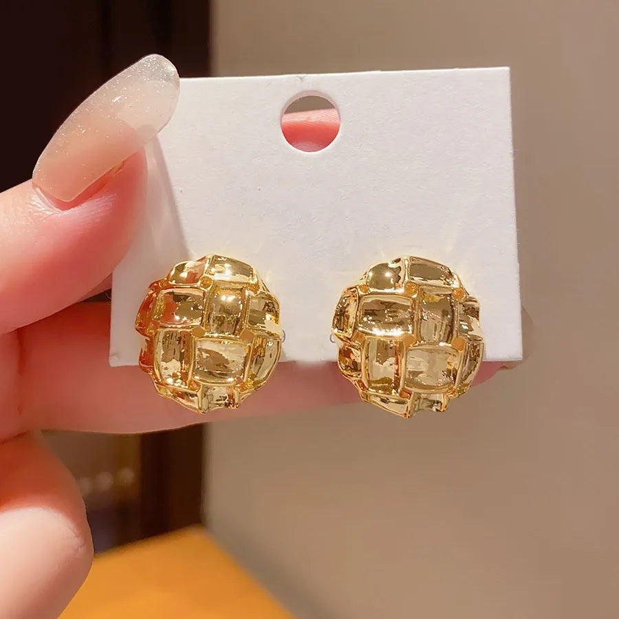 New Arrival Fashion Brass Jewelry Waterproof Non Tarnish Irregular Design Button Stud Earrings for Girls