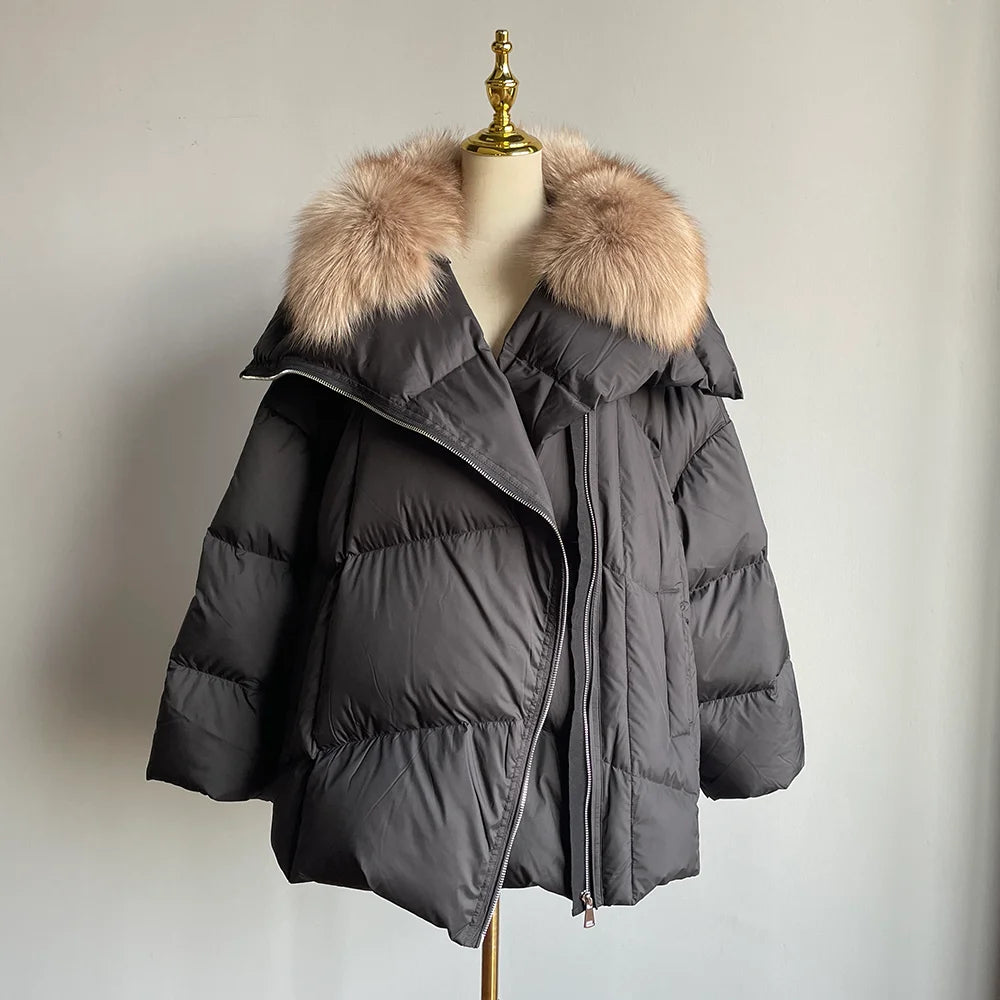 QIUCHEN QC22099 Ready to Ship Women Casual Winter New Fashion 90% Goose Down Coat with Real Fox Fur Collar Acrylic Lining Thi