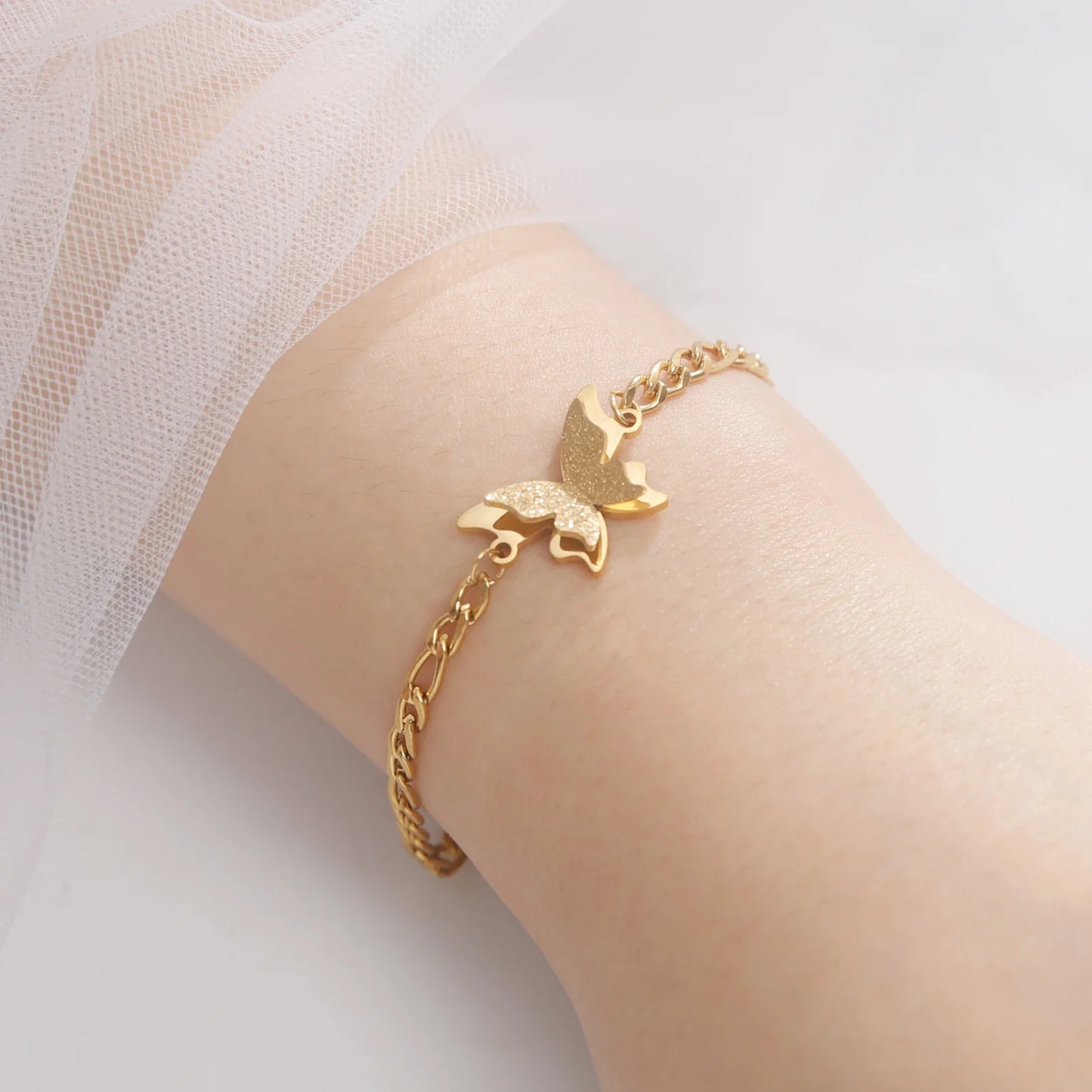 Sparkling Butterfly Charm Bracelet Women Figaro Chain Box Chain Bracelets Trendy Wedding Birthday Jewelry Gift
