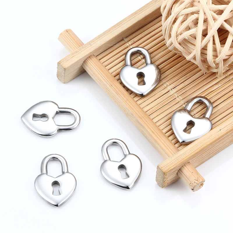 Exquisite Mirror Polished Love Heart Shape Stainless Steel Keyhole Pendant DIY Fine Jewelry Components for Necklaces & Bracel