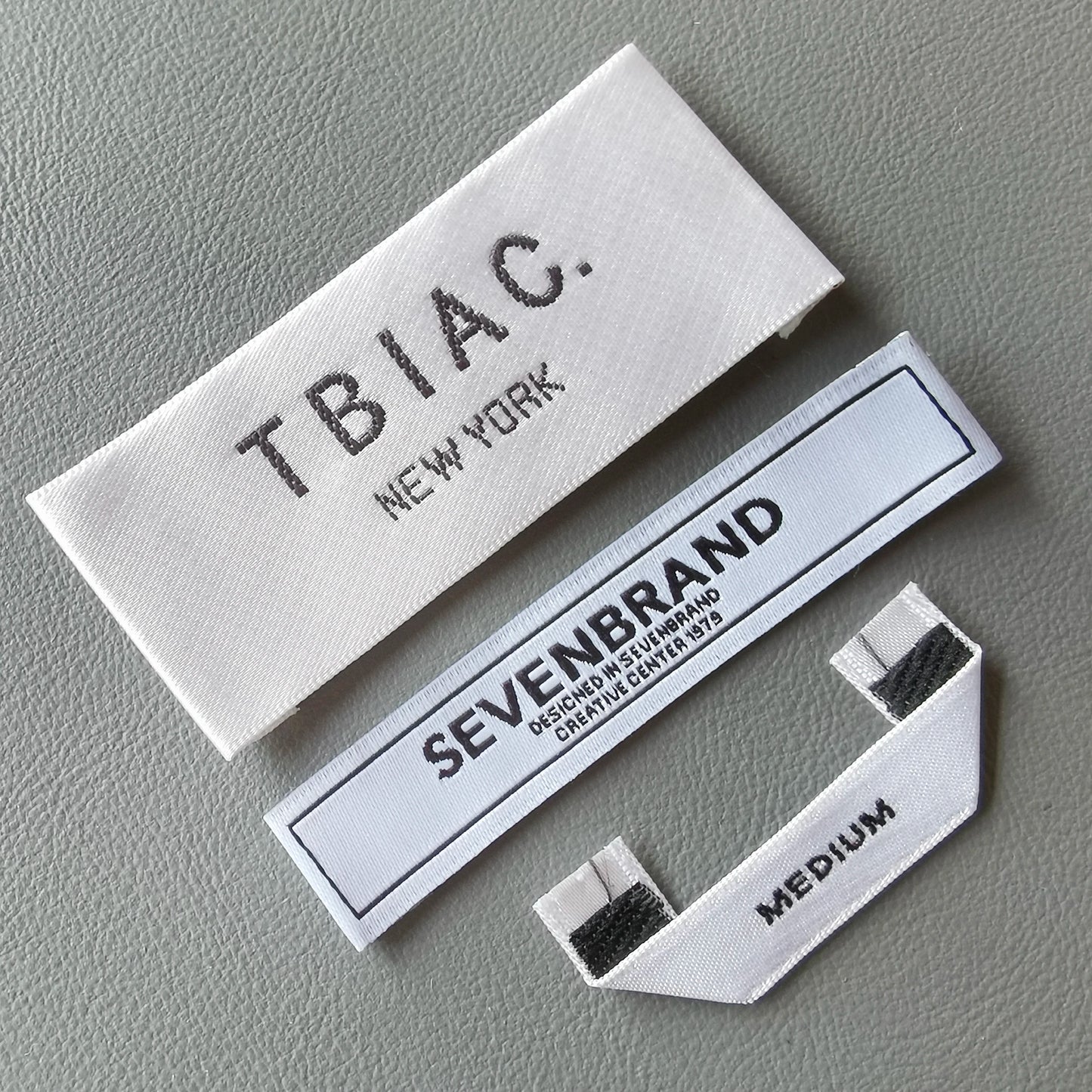 BLW07 Eco Friendly Shirt Best Quality Clothing Garment Fabric Label Custom Logo Washable Satin Neck Woven Label for Garment