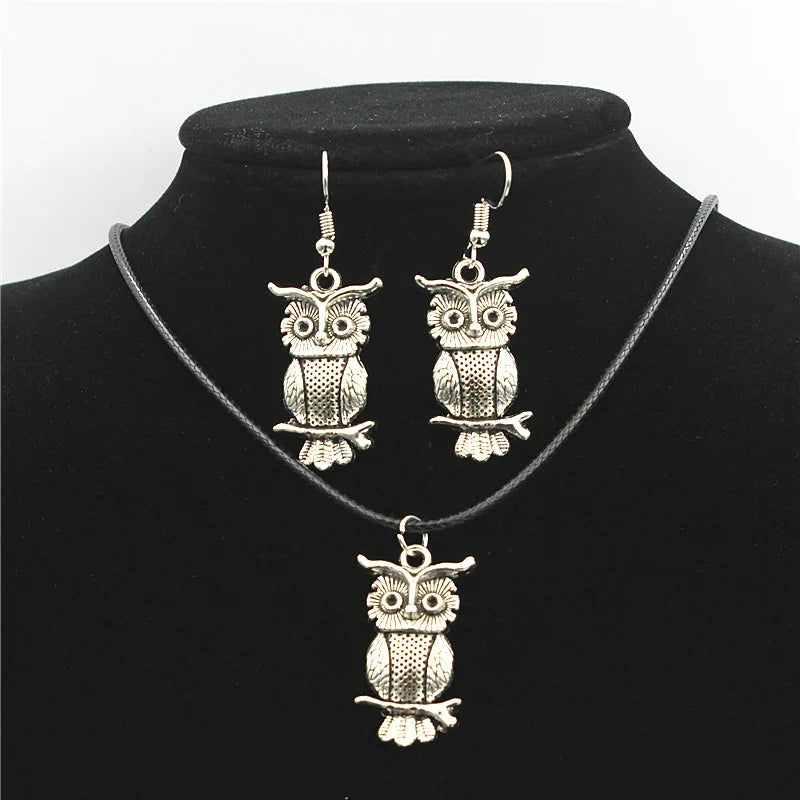 Cheap Sale Hypoallergenic Zinc Alloy Jewelry Sets Fashion Vintage Antique Silver Plated Owl Pendant Necklace Earrings Set Wom