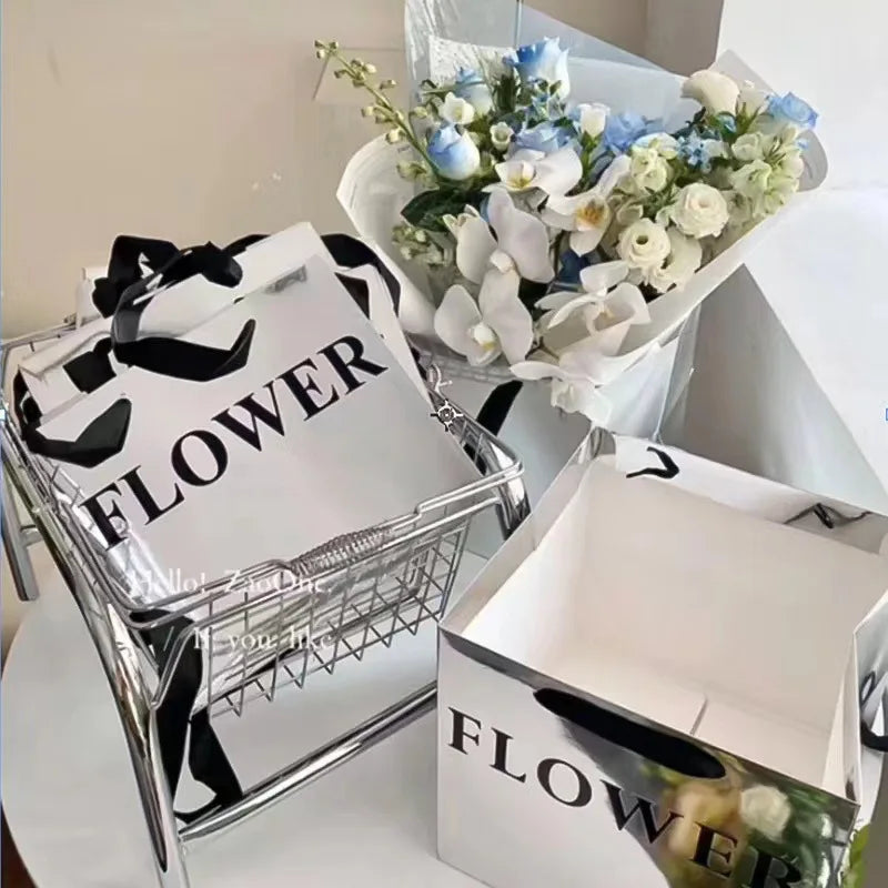 Fashion  Luxury Flower Paper Bag Square Large Paper Bag Packaging Custom Coeat Shopping Paper Bag