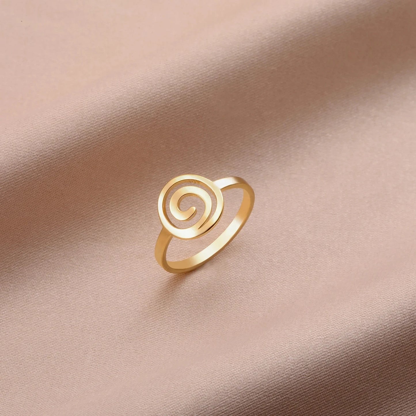 Swirling Spiral Round Rings for Women Couple Wedding Band Finger Ring Fashion Creative Stainless Steel Jewelry