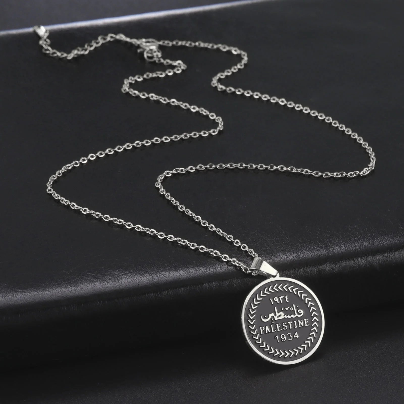 Palestine 1934 Pendant Necklace Round Arabic Stainless Steel Necklaces Fashion Jewelry Accessories for Men Women Gift Wholesa
