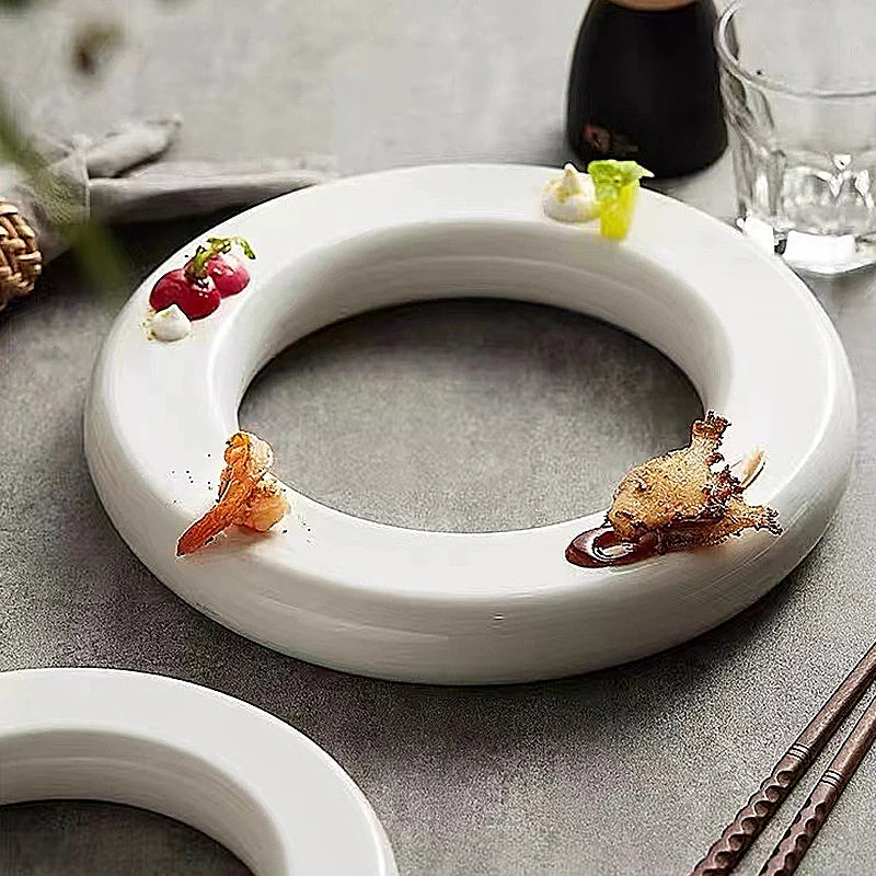 Circle Shaped Ceramic Molecular Gastronomy Show Plate White Cold Dishes Dessert Sushi Cookies Serving Tray Restaurant Dinnerw