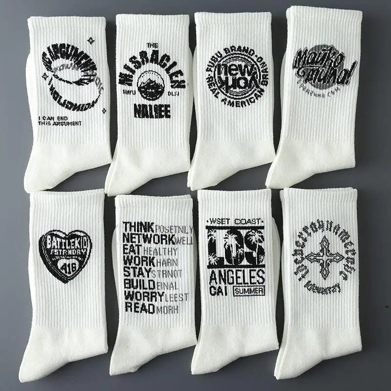 Autumn White Custom Retro Fashion Sports Crew Men Breathable Anti-Slip Quick Dry Outdoor Letter Body Medium Tube Casual Cotto