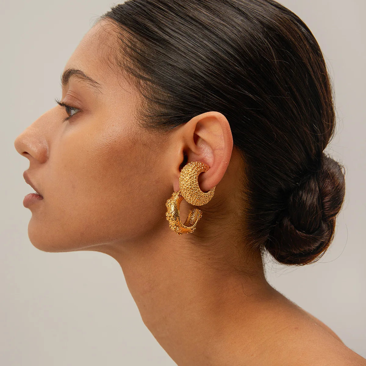 Dainty Hoop Earrings 18K Gold Plated Stainless Steel Hypoallergenic Waterproof Non-Tarnish Earrings for Women Daily Wear Gift