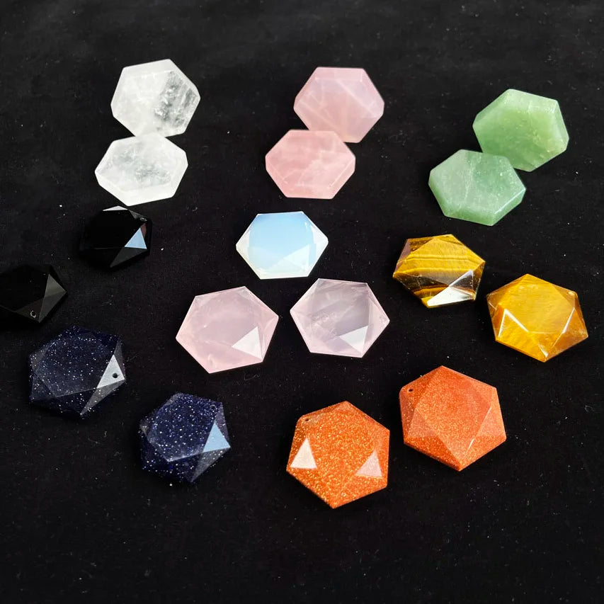 Wholesale Natural Quartz Crystal Six-pointed Star Rose Clear Crystal Meditation David Star