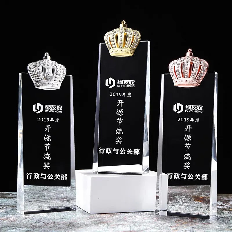 Wholesale Blank Gold Silver Bronze Metal Crown Crystal Trophy Crystal Glass Award Trophies