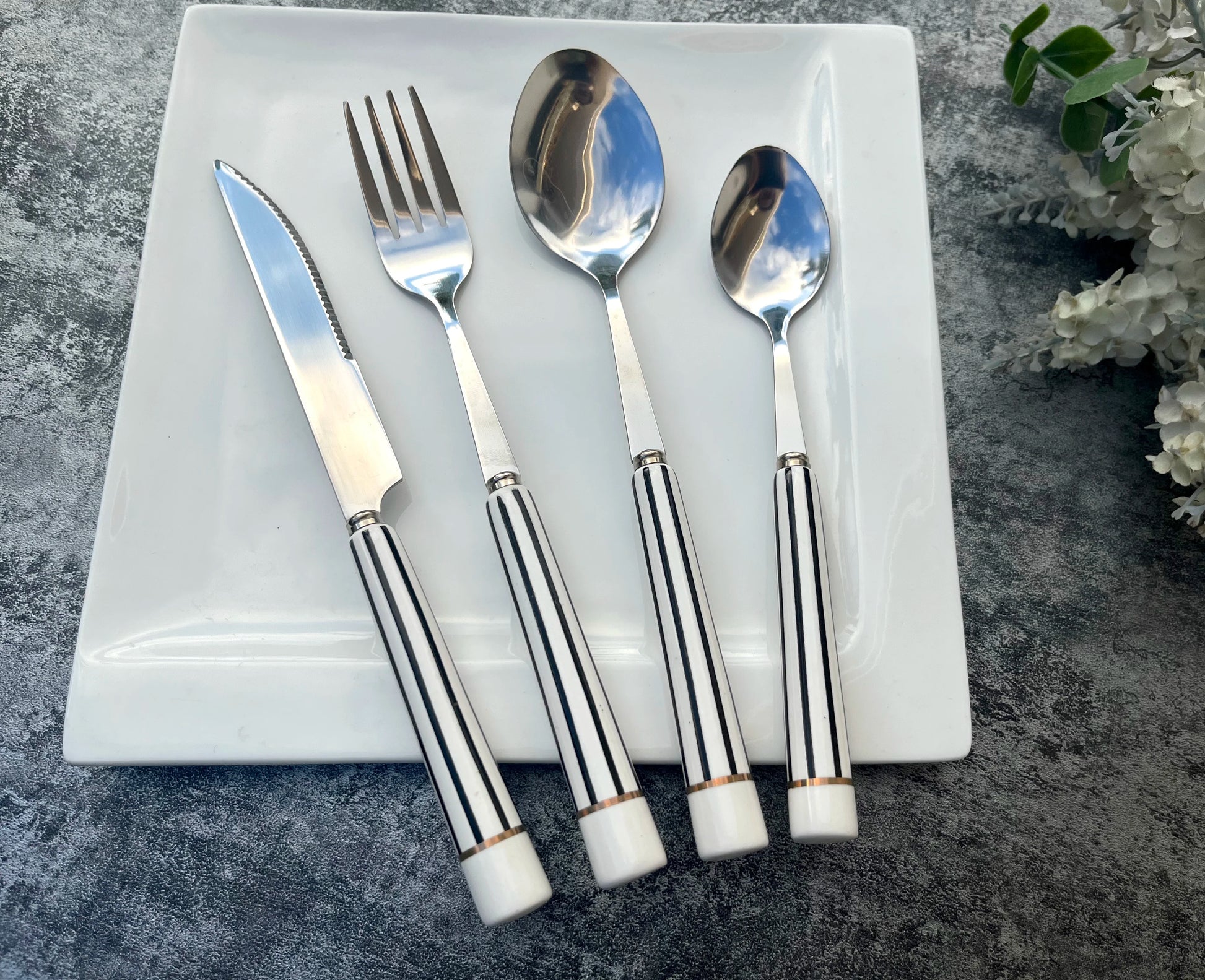 Black White Striped Customizable Color Classic Mirror Polish Ceramic Handle Eco-Friendly LFGB Certified OEM Brand Flatware Se