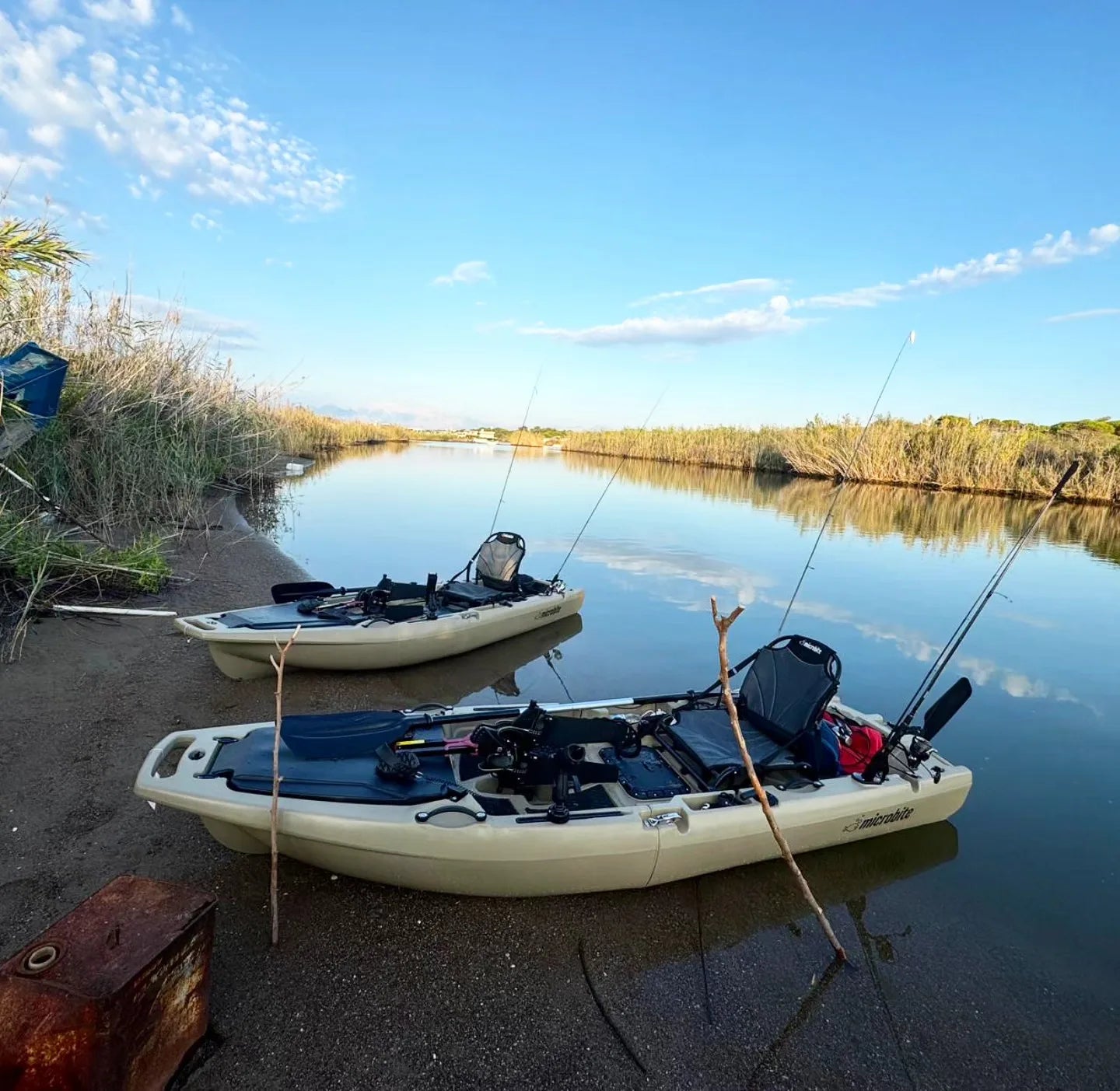 Vicking Modular 4.2m HDPE  Pedal Kayak 1 or 2 Person Fishing Kayak with Trolling Motor CE Certified