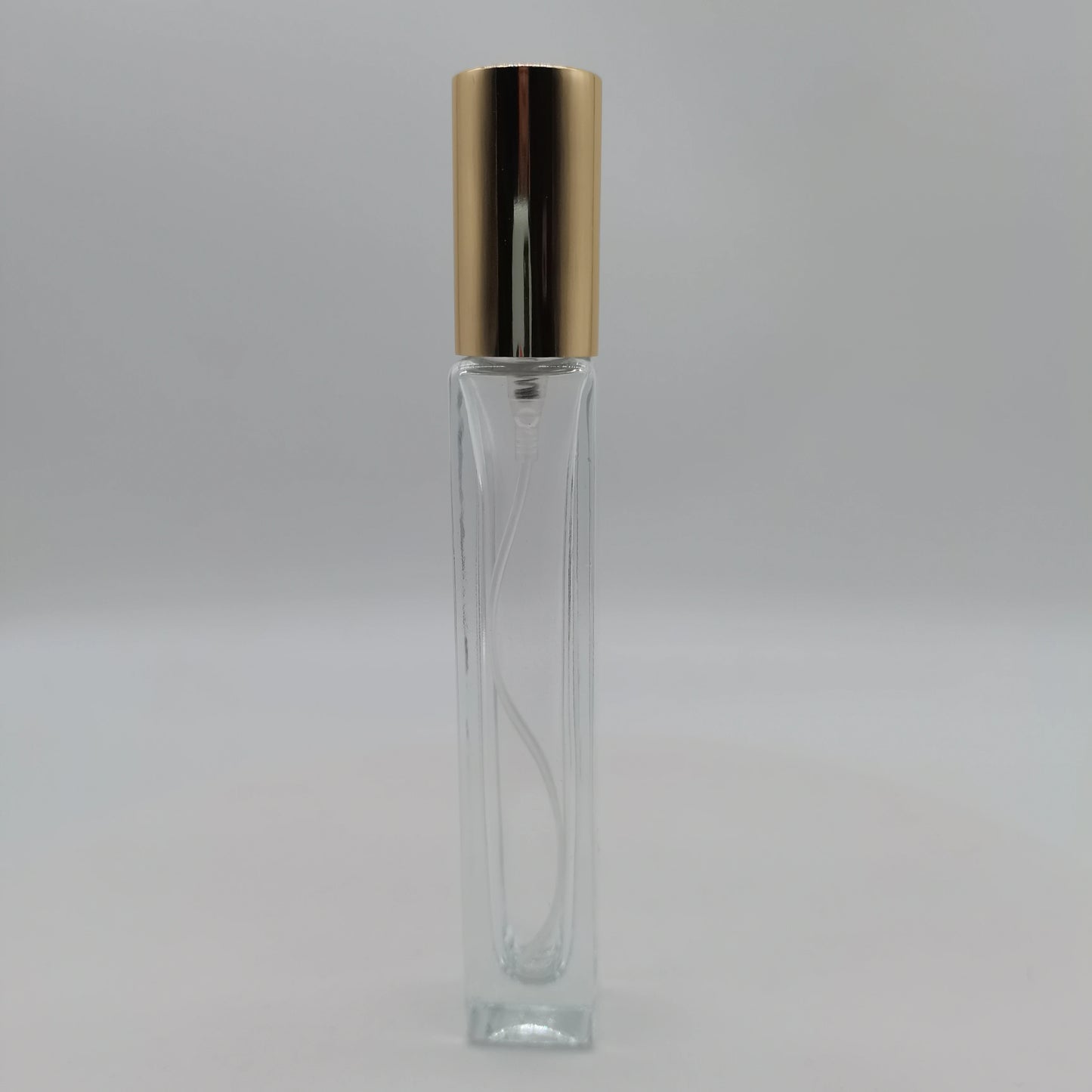 Hot Sale Luxury Square 30ml 50ml 100ml Fragrance Mist Spray Glass Cap Bottle