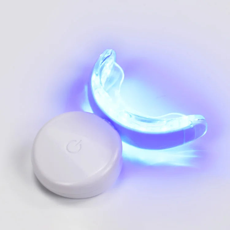 Portable Home Rechargeable Wireless LED Light With Private Label Customized Led Mini Wireless Teeth Whitening Light