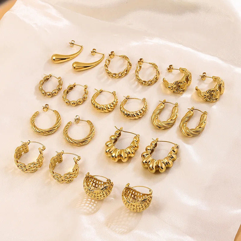 Niche Ornament Casting Graceful Wedding Accessories European American Retro Titanium Steel Waterproof Gold Plated Earrings