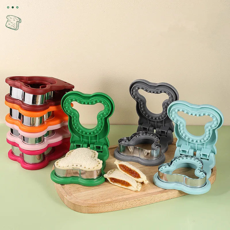 Bear Shaped Metal Eco-Friendly Sandwich Cutter and Sealer Pancake Maker DIY Cookie Press for Kids with 7 Colors