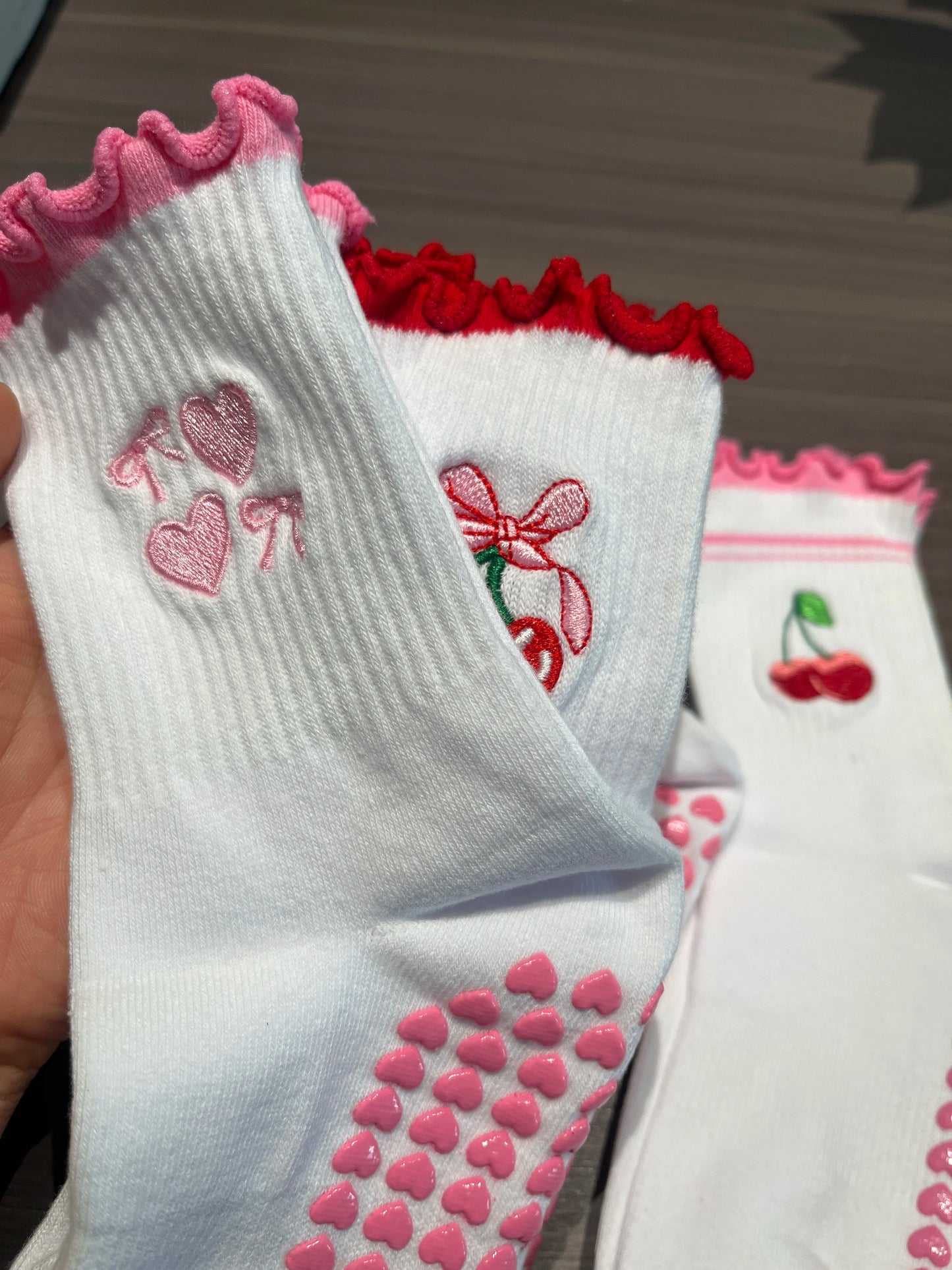 Cotton Women Sports Socks Yoga Pilate Club Socks Indoors Grip Anti-slip Custom logo Factory BSCI Wholesale