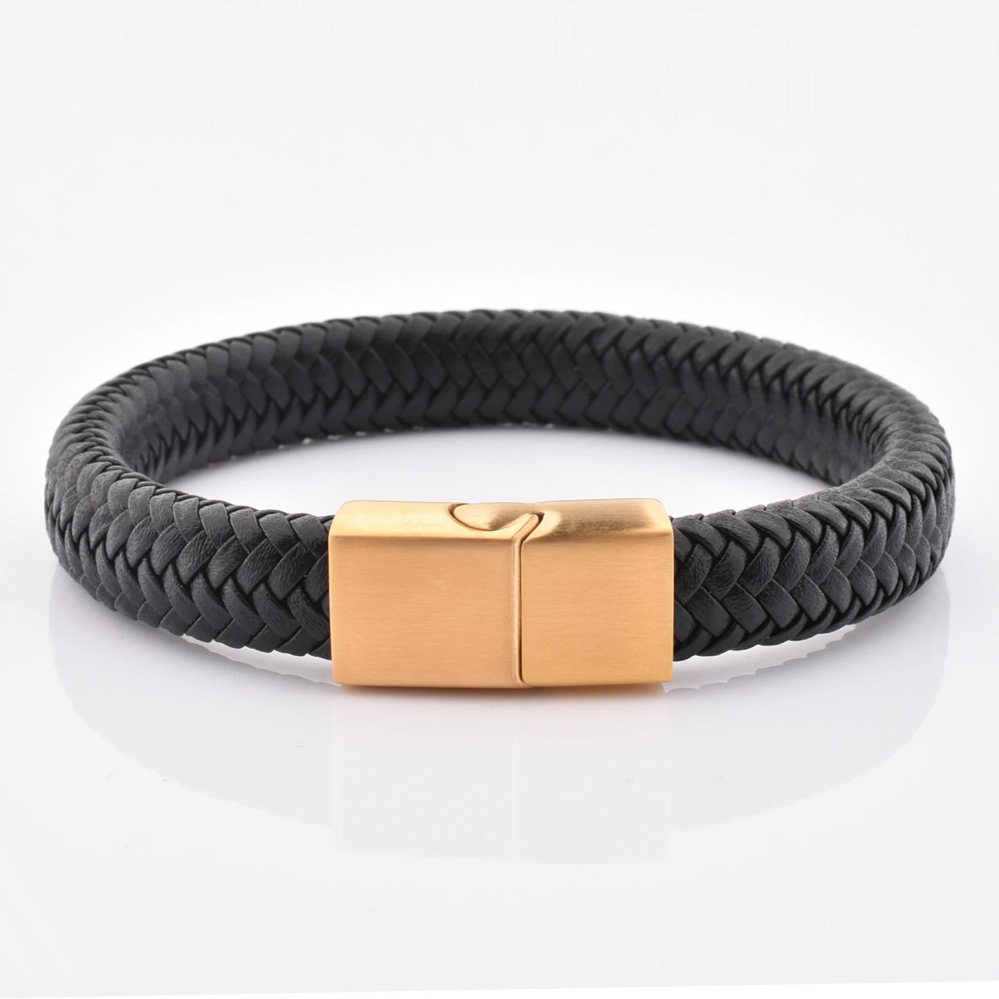 Wholesale Logo Engraving Genuine Leather Bracelet Stainless Steel Custom Men Jewelry Gold Magnetic Clasp Leather Bracelet