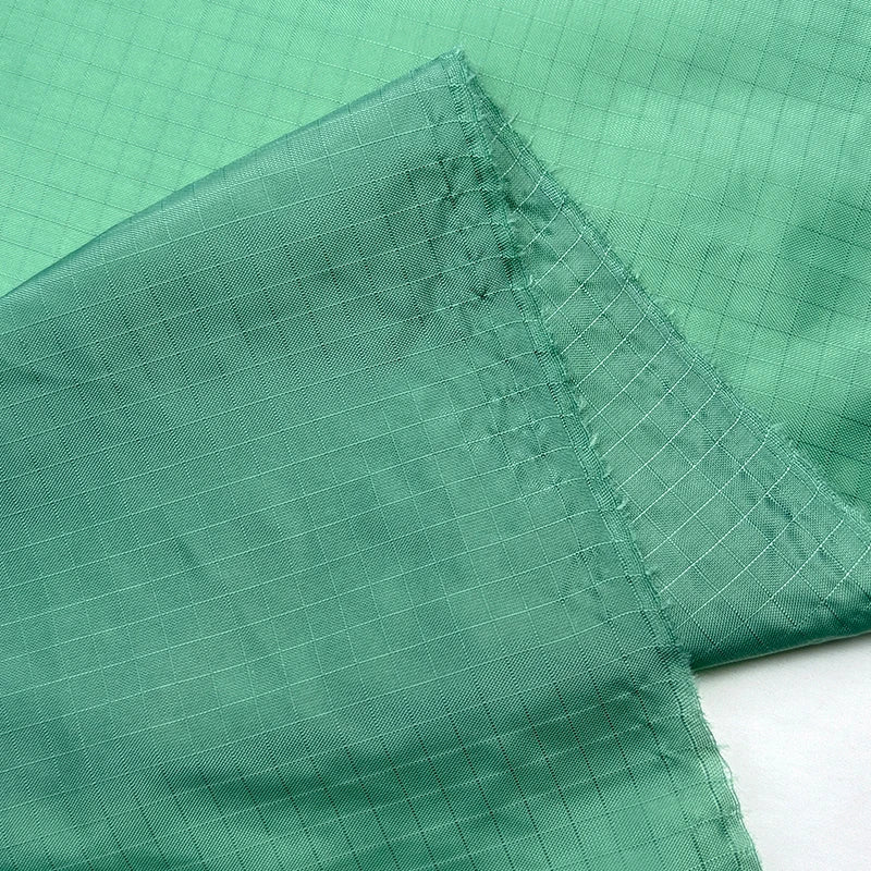 Wholesale Inventory 70d Nylon Ripstop Fabric Bag Material Fabric Free Sample Grid PU Coated Taffeta Fabric
