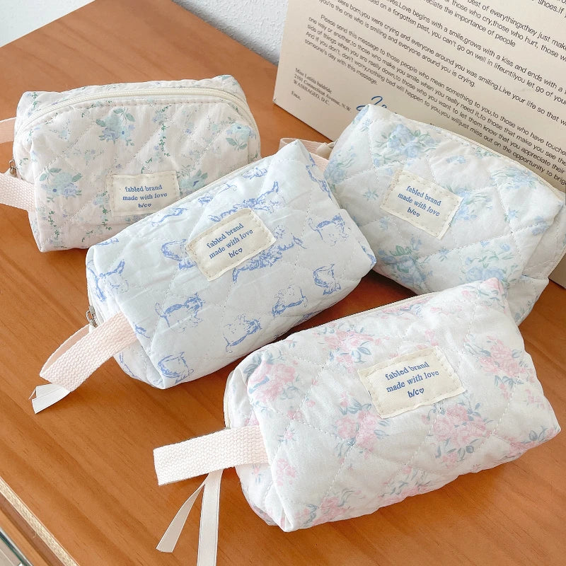 Vintage Printed Ladies Make up Case Clutch Purse Handbags Women Cosmetic Bags Portable Quilted Cotton Female Storage Bag Purs