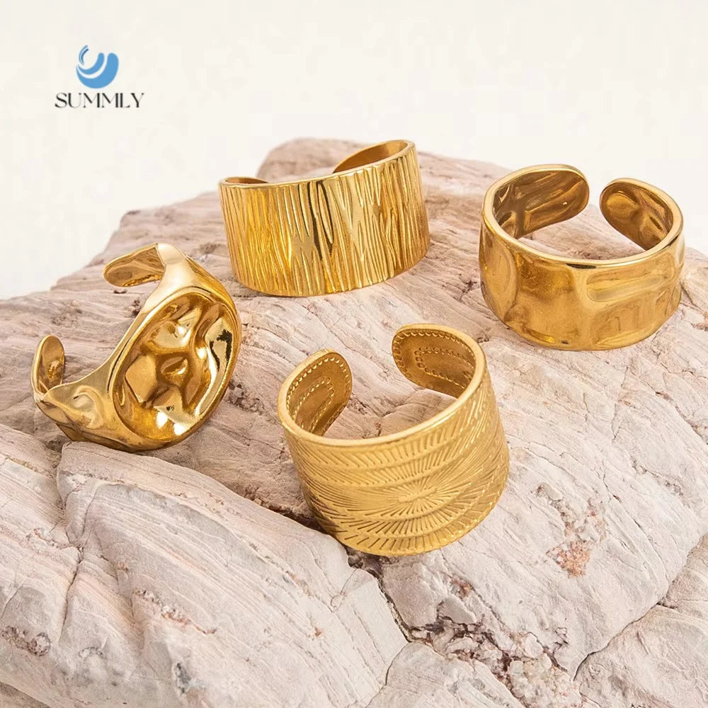SUMMLY Vintage Wholesale 18K Gold Plated Stainless Steel Wide Strict Hammer Pattern Open Ring Fashion Jewelry