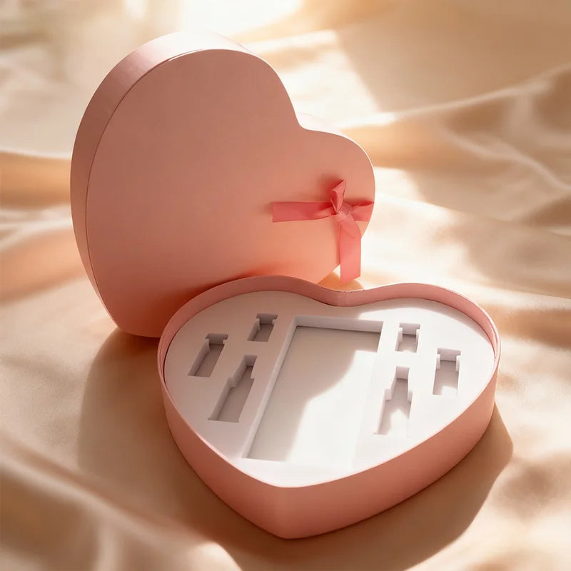 Customized Shapes Paper Jewelry Flower pink Color Heart Shaped Luxury Wedding Gift Chocolate Cosmetics Festival Packaging Box