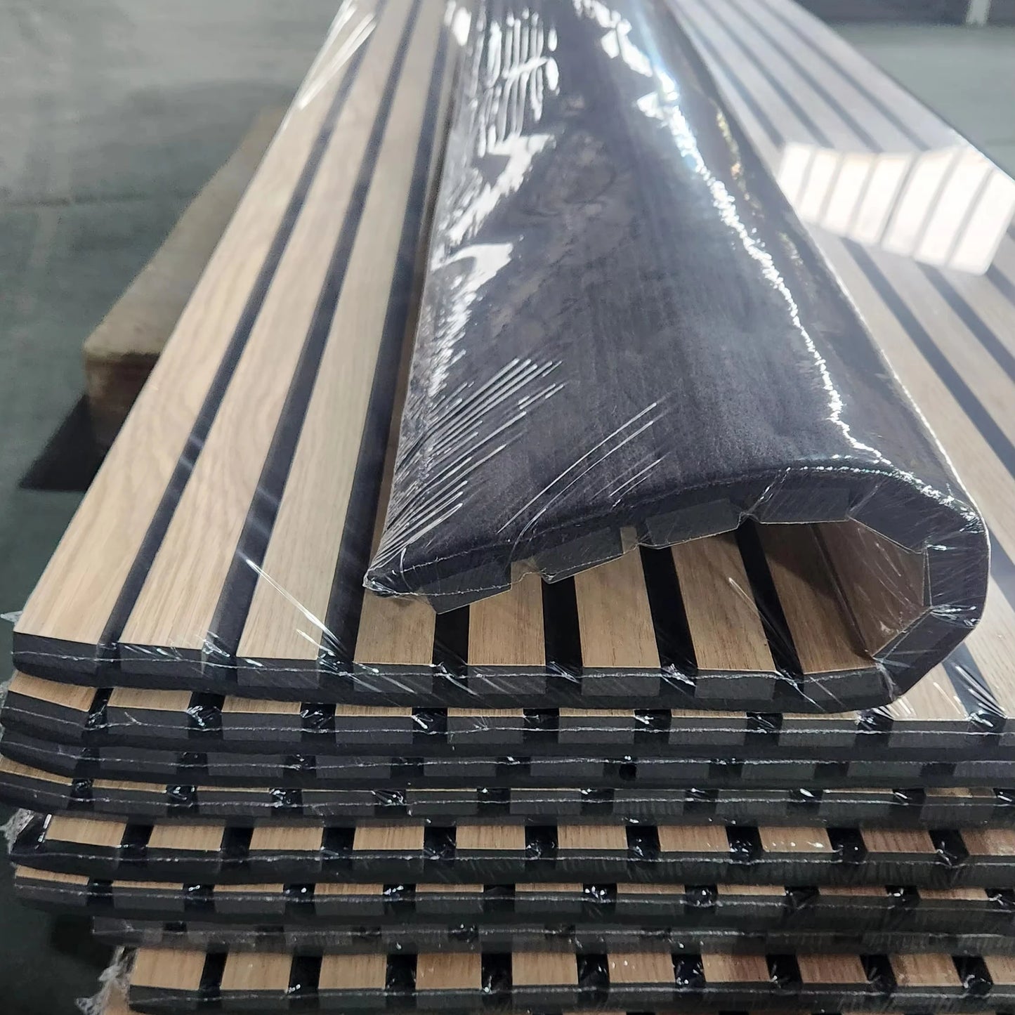 Kasaro CE Oak Slat Wall Panels Wood Flexible Wall Panel Mdf Pet Polyester Curved Acoustic Panels for Studio Office