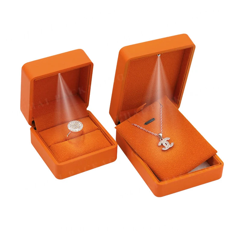 Pendants Charms Rings All Kinds of Jewelry Packaging Box Personalized Custom Velvet Cover Cardboard Jewellery Box with LED Li