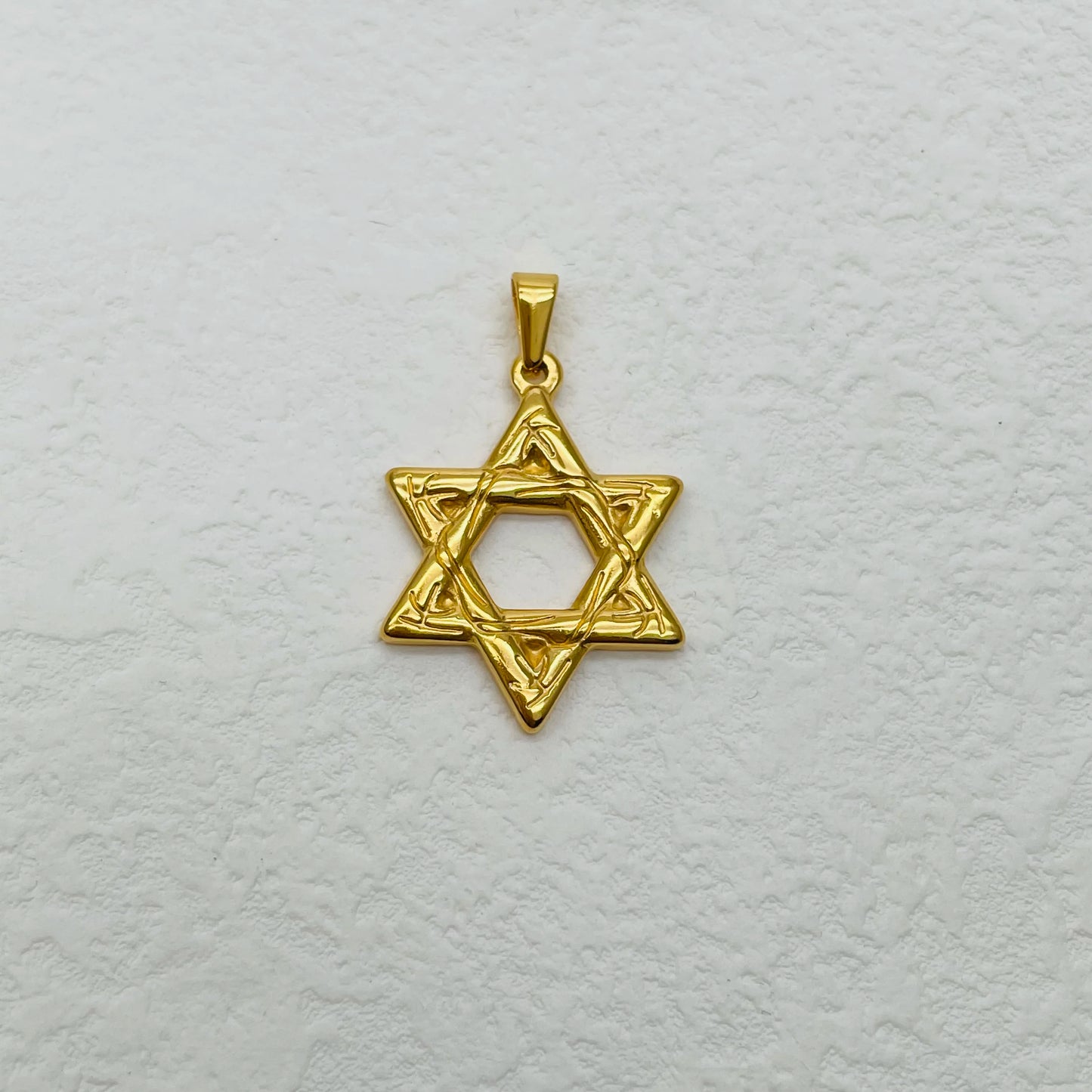 Vintage Men's Stainless Steel Circle Necklace Gold Plating 18K Featuring My Shape Star David Pendant Jewish Symbol Accessorie