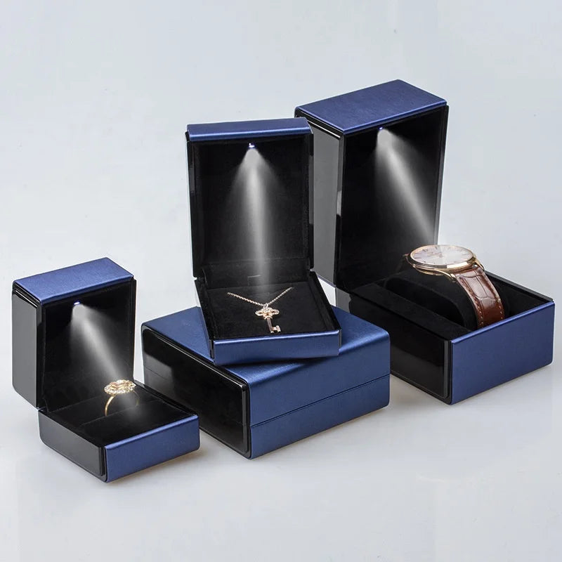 Custom Logo Hard Packaging Proposal Ring Box Necklace Bracelet Box Luxury Led Light Jewelry Box