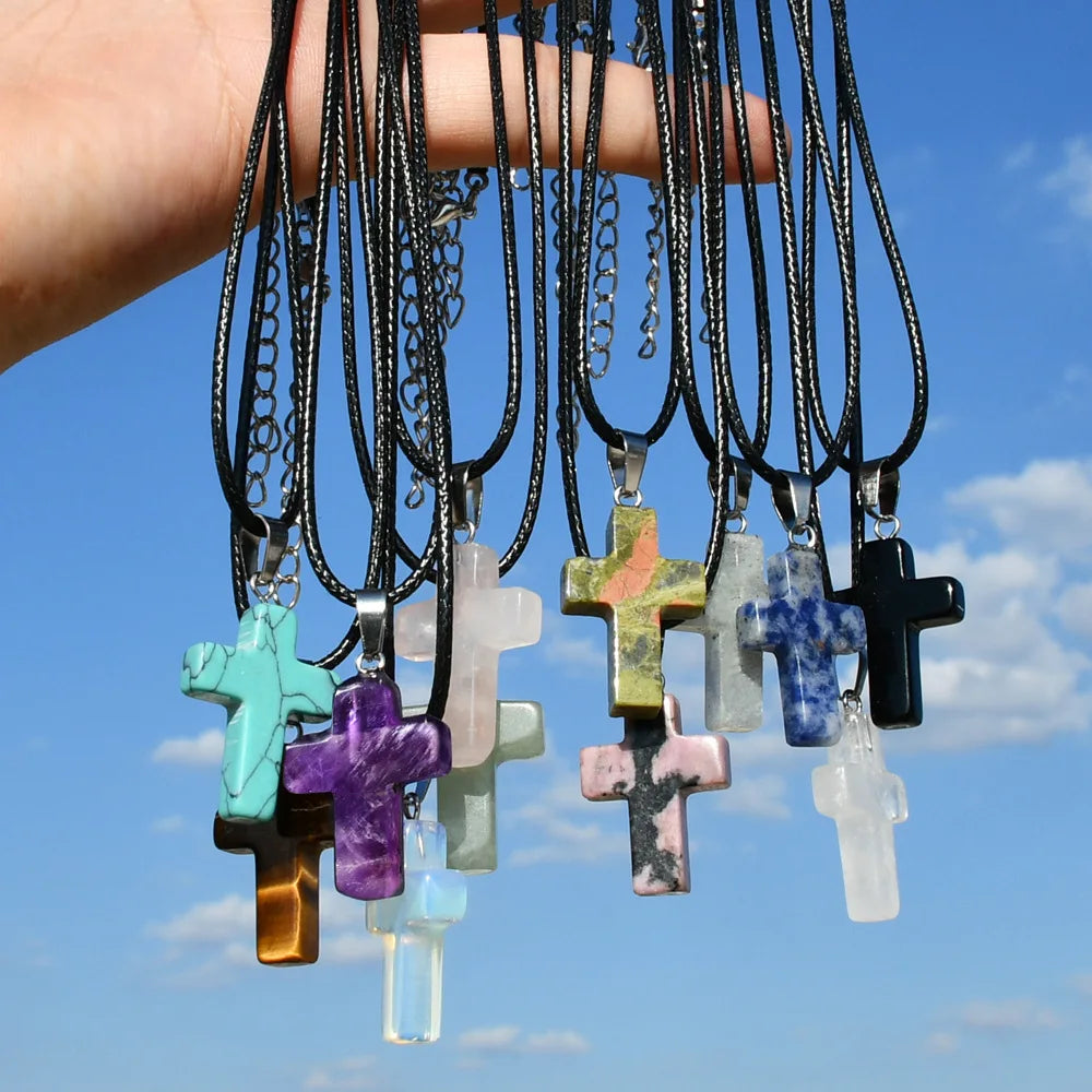 Simple Jewelry Onyx Cross Turquoise Necklace Retro Crystal Agate Cross Pendant Necklace Jewelry for Gift