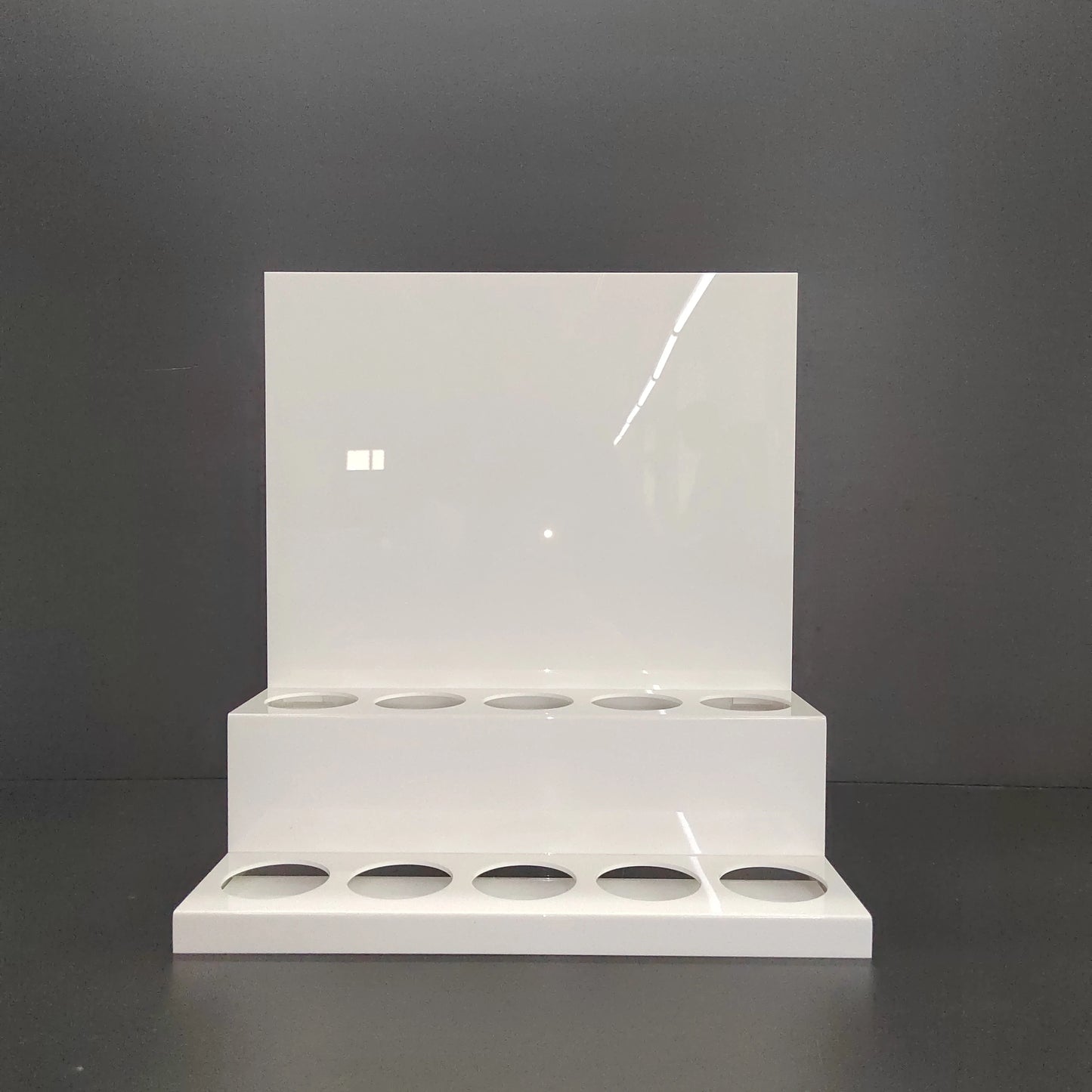 Design Shop Retail Countertop Advertising Acrylic Cosmetic Makeup Display Stand Cosmetic Holder Display Rack