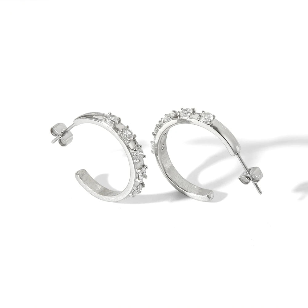2024 New Titanium Steel Water Resistant Trendy 18K Gold Plated Delicate Cubic Zircon CC Hoop Earrings for Women's Daily Wear