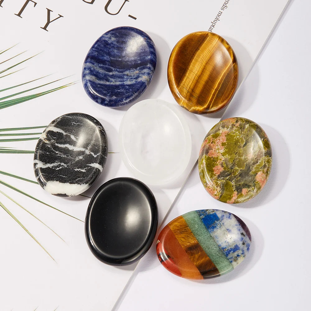 35x45mm Hand Carved Chakra Worry Stone Amethyst Clear Rose Quartz Carnelian Agate Anxiety Relief Crystal Pocket Palm Thumb St