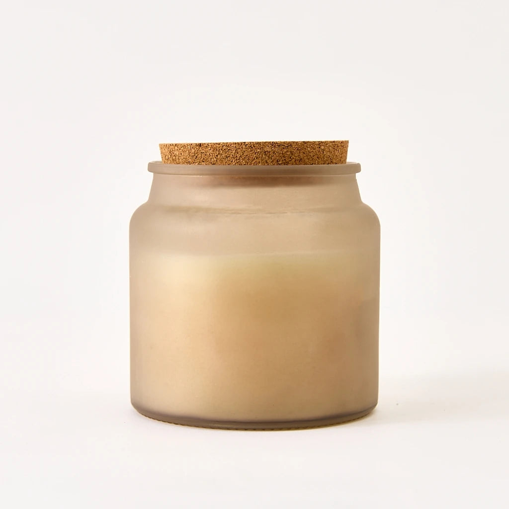 Wholesale 19oz  Frosted Process Brown Glass Candle Jars  High-capacity Bottle Match Softwood Lids