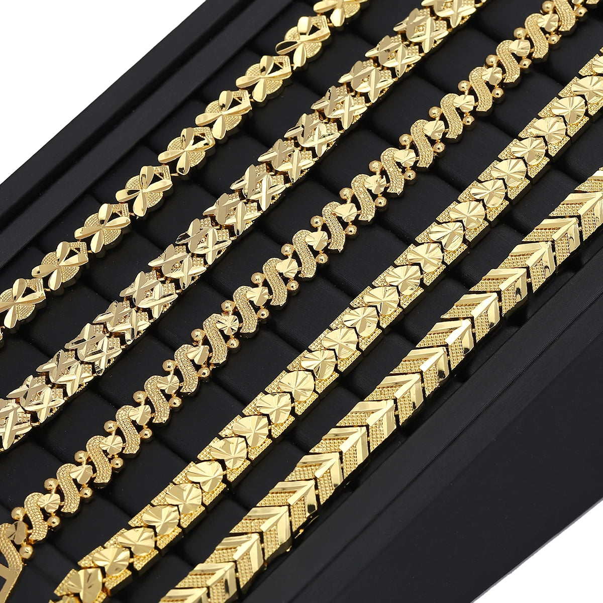 JXX Women Brass Fashion Charm Bracelet Jewelry Wholesale Personalized Gold Plated Link Chain Bracelet